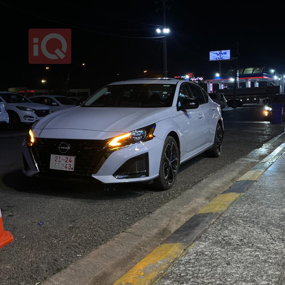Nissan Altima